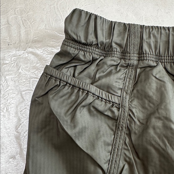 Respect Your Universe RUNNING SHORT - grey - Picture 4 of 16